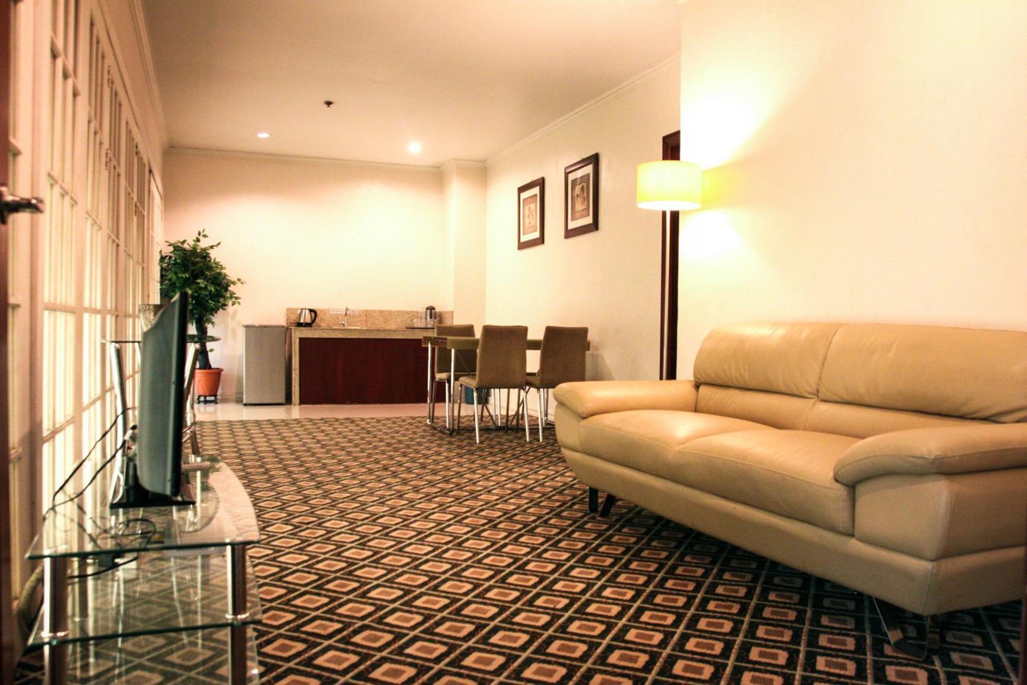 קגיאן דה אורו De Luxe Hotel מראה חיצוני תמונה